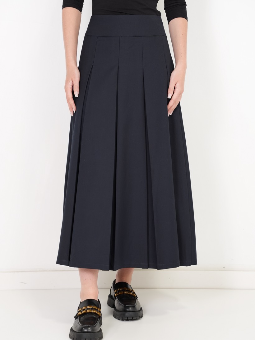 Pleated maxi in navy