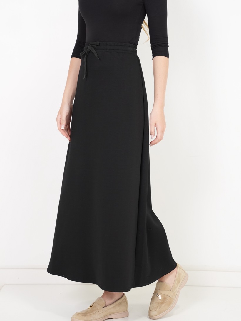 Soft A-line in black
