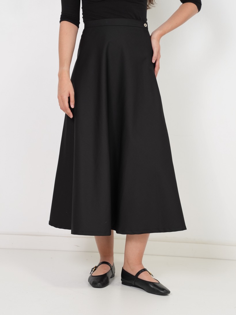 Wide culotte in black